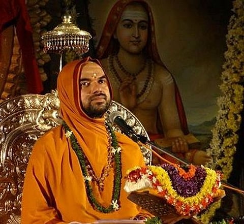 Is the Havyaka community demanding that the Raghaweshwara seer step down?