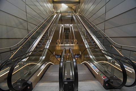 escalator