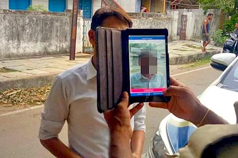 Representative image of police photography a citizen