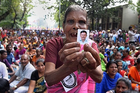 Ockhi numbers don’t add up: Defence Min says 22 bodies found, TN, Kerala claim different