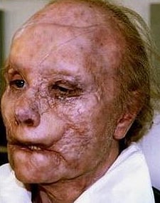 Gary Oldman before and after his make-up for the 2001 movie Hannibal
