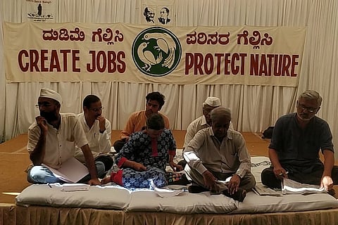 Gandhians re-enact 'satyagraha' in Bengaluru to promote sacred economy