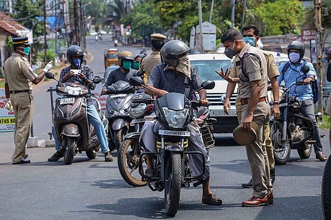 Kerala police to handover COVID-19 contact tracing back to health dept