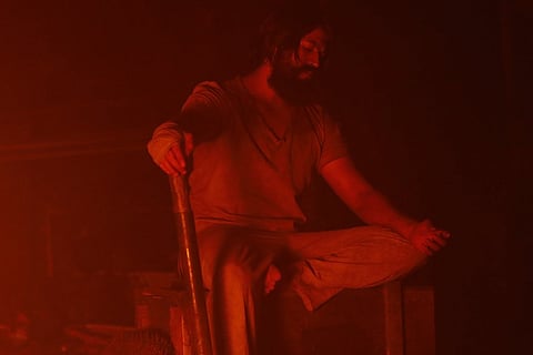 KGF 2 still