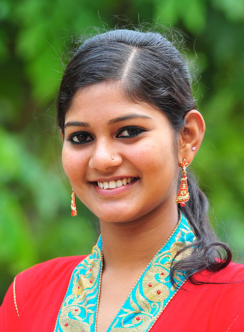 Ostracised for being Muslim and performing dance, 20-year-old Mansiya's story
