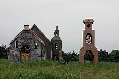 Minnal Murali church set