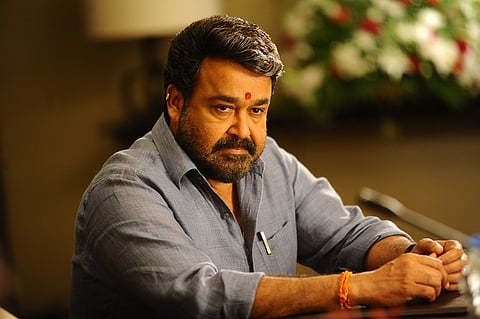 Manikyan reaches Thenkurissi: Watch Mohanlal's latest 'Odiyan' promo