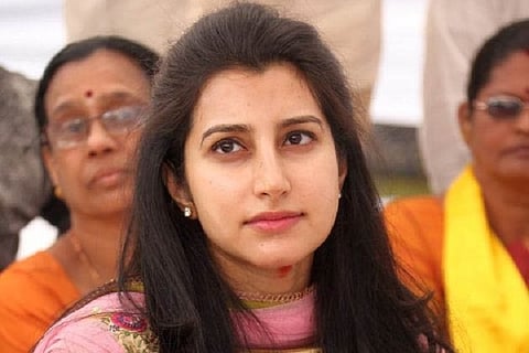 Rahul Gandhi speaks to young CEOs in Hyd, Andhra CM’s daughter-in-law also present