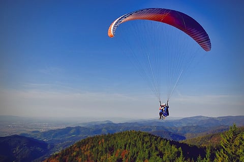 Paragliding