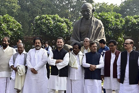 Opposition parties call for nationwide protest against demonetisation on November 28