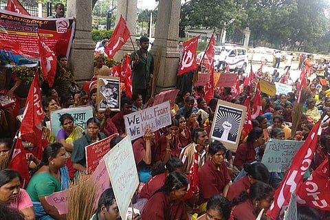 B’luru civic workers say no action taken over sexual harassment claims, stage protest