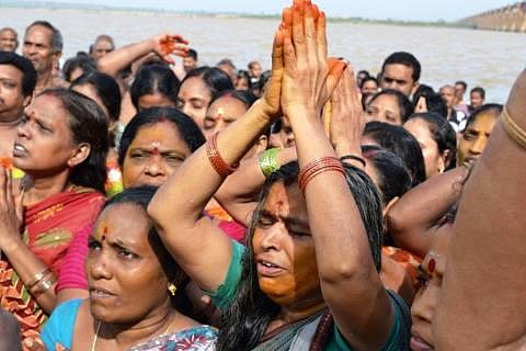 Godavari Pushkaralu comes to an end, nearly ten crore people take a dip