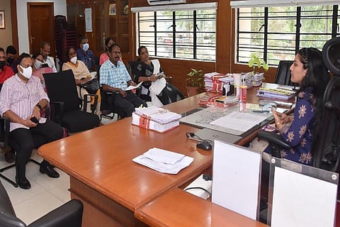 Ernakulam District Collector Renu Raj addressing a meeting of officials to streamline linking of Aadhaar and Voter ID in the district on August 26.