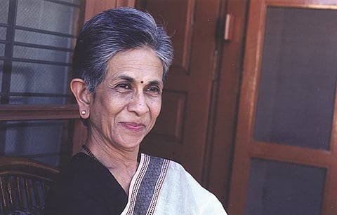 Questioning Sahitya Akademi's silence over Kalburgi murder, Shashi Deshpande quits from governing body