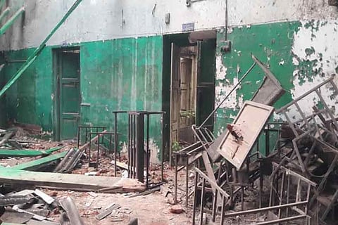 150-yr-old school building in Hyderabad collapses due to rains, no casualties reported