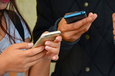 Sexting might actually be a sign of a committed relationship