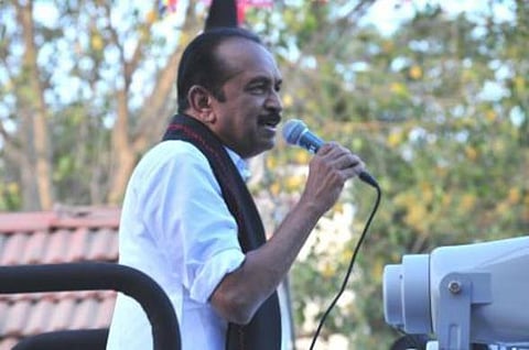 Vaiko stages protest against Rajapaksa's visit