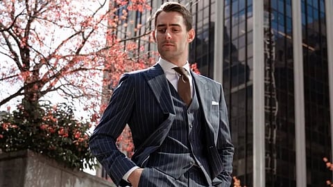 When President Roosevelt banned Americans from hoarding gold in 1933, it was $20/oz and $20 would have bought a decent suit. Ninety years later, gold is at $2,900/oz and still buys a decent suit. It held its value, the paper money didn't, writes Kris Holthe