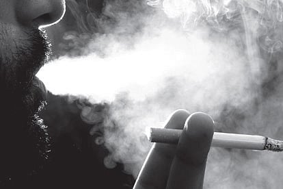 Cigarette lovers 'kicked out'