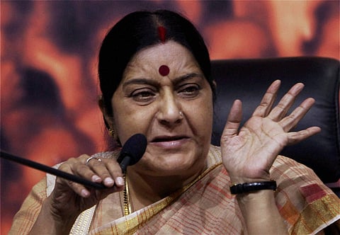 BJP bats for Gadkari, slams Congress over Vadra