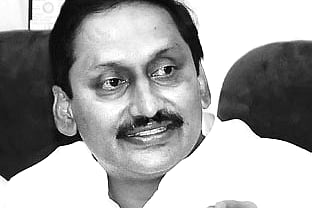 Power officials not giving me real picture: Kiran Kumar Reddy