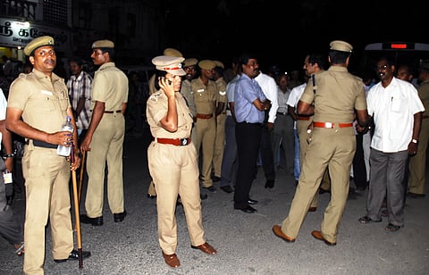 'Lawless' students attack MTC crew