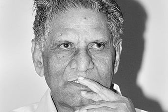Senior TD leader joins YSR Congress