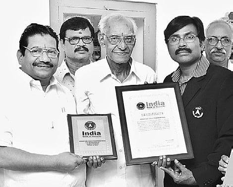 Ratnam Pens enter India Book of Records