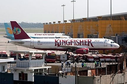 Mumbai airport authorities seize Kingfisher planes