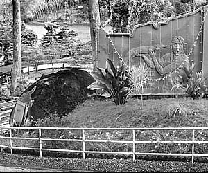 The entrance of the crocodile park/Jipson Sikhera.
