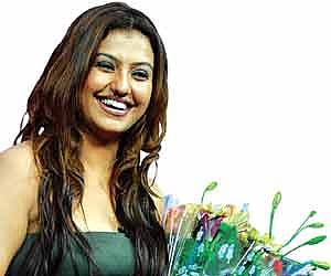 Sona turns entrepreneur