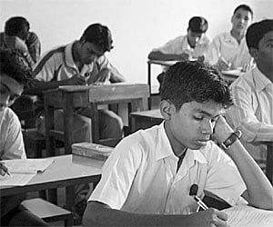 The annual High School Certificate, Madhyama and State Open School Certificate examinations  were conducted simultaneously by the Board of Secondary Education