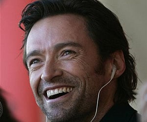 Hugh Jackman shrugs off gay rumours