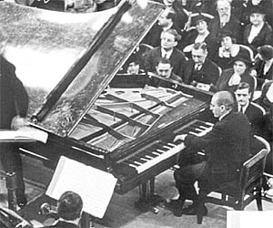 A single-handed virtuoso