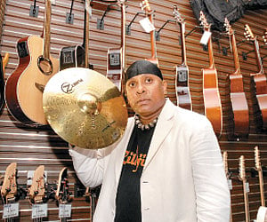 One stop music solutions for you
