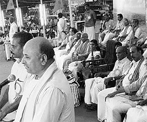 VHP international general secretary Praveen Togadia delivering the inaugural address at the Hindu Maha Sammelanam.