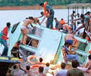 Life-saving rules for water transport
