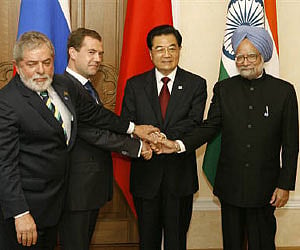 Brazil's President Luiz Inacio Lula da Silva, Russian President Dmitry Medvedev, Chinese President Hu Jintao and PM Manmohan Singh in Yekaterinburg.