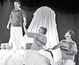 A scene from 'Bashtukara'