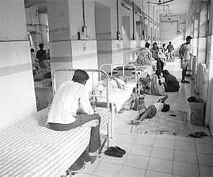 Patients being accommodated in the corridors of KGH in Visakhapatnam/Ch Kodandaramaiah.