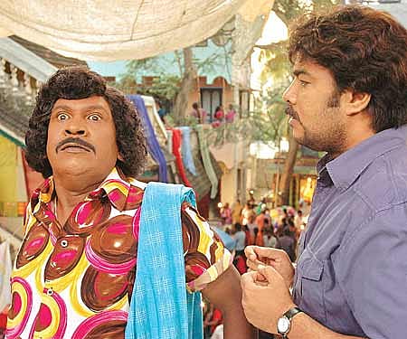 Vadivelu (as Style Pandi) and Sundar C in a still from 'Nagaram' (Pic: ENS).
