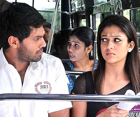 A still from 'Boss Engira Bhaskaran' (Pic: Sampurn Pix)