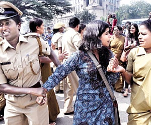 Organisers and volunteers of Slut Walk were detained by Bangalore police near Town Hall on Sunday| Suresh Nampoothiri