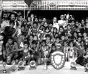 Bharatiya Vidya Bhavan School Poochatty, the  winners of Inter-School Athletic Meet.