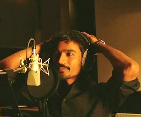 A screen-grab of Dhanush singing 'Why this kolaveri di'.
