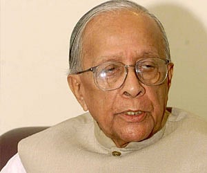 Communist Veteran Jyoti Basu. (File photo: Express)