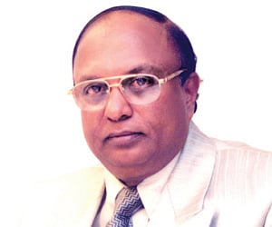 V Lakshminarayan