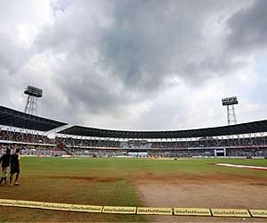 One day international cricket match between India and Australia was called off due to unseasonal rains in Goa on Oct. 24, 2010. (AP)