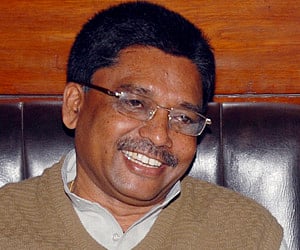 Former Congress MP VS Ugrappa