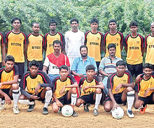 Honour for Vyasarpadi football team
